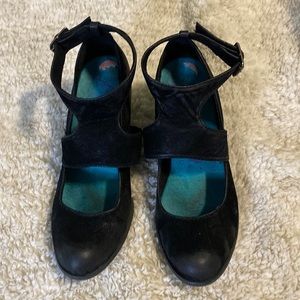 Super cute funky Shoes by Blowfish Sz 7